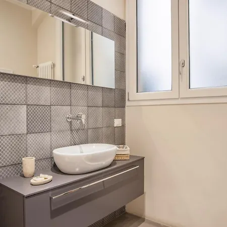 Condotta Apartment *